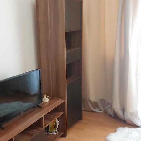Garsoniera Centrala Renovata Bukareszt Zewnętrze zdjęcie